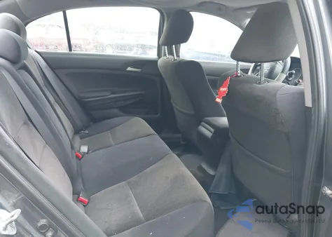 2009 Honda Accord 2.4 Lx-P z USA, uszkodzony, nr VIN 1HGCP26449A175522